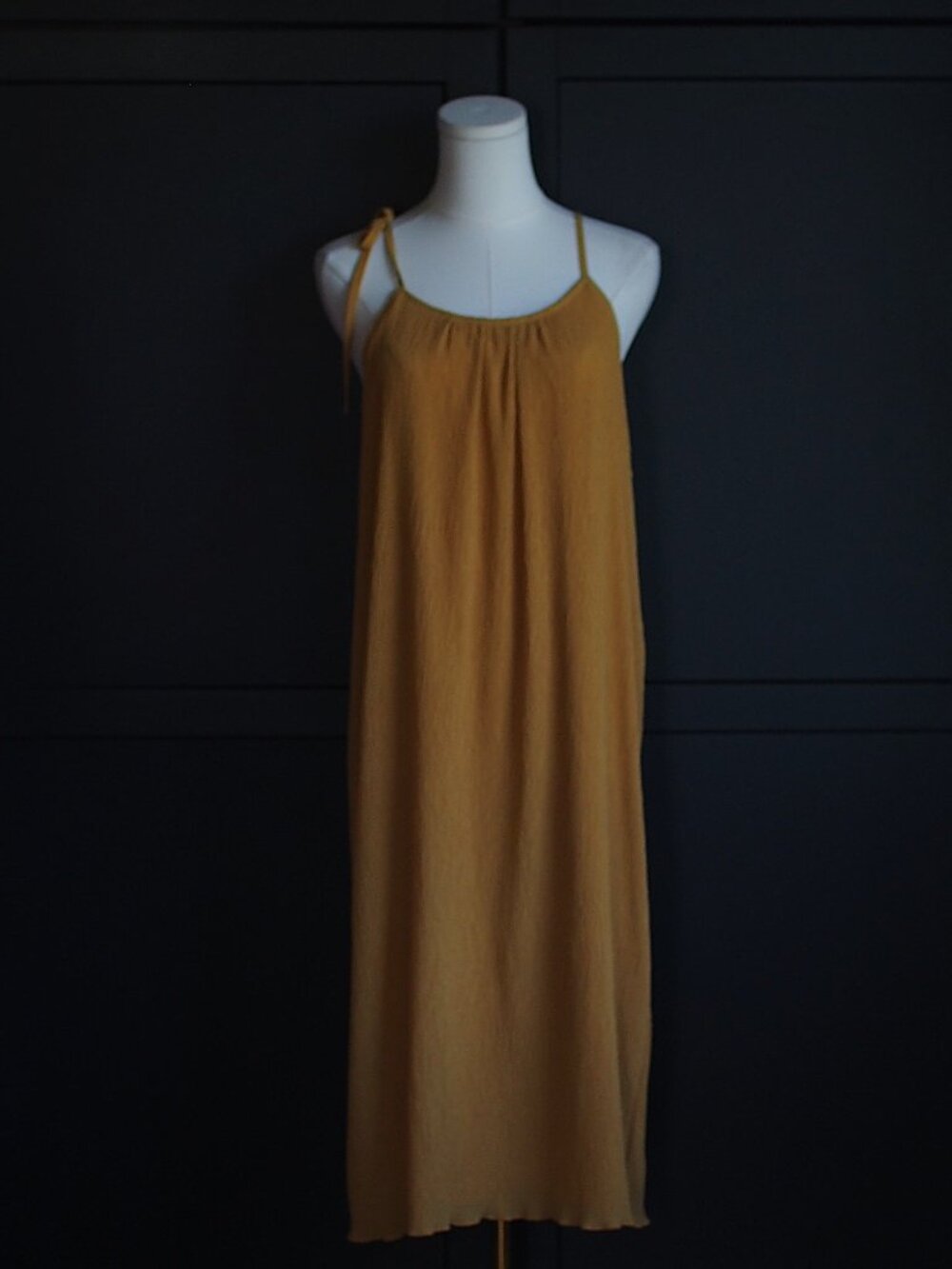 b. young | NWT Sleeveless Spaghetti Strap Dress